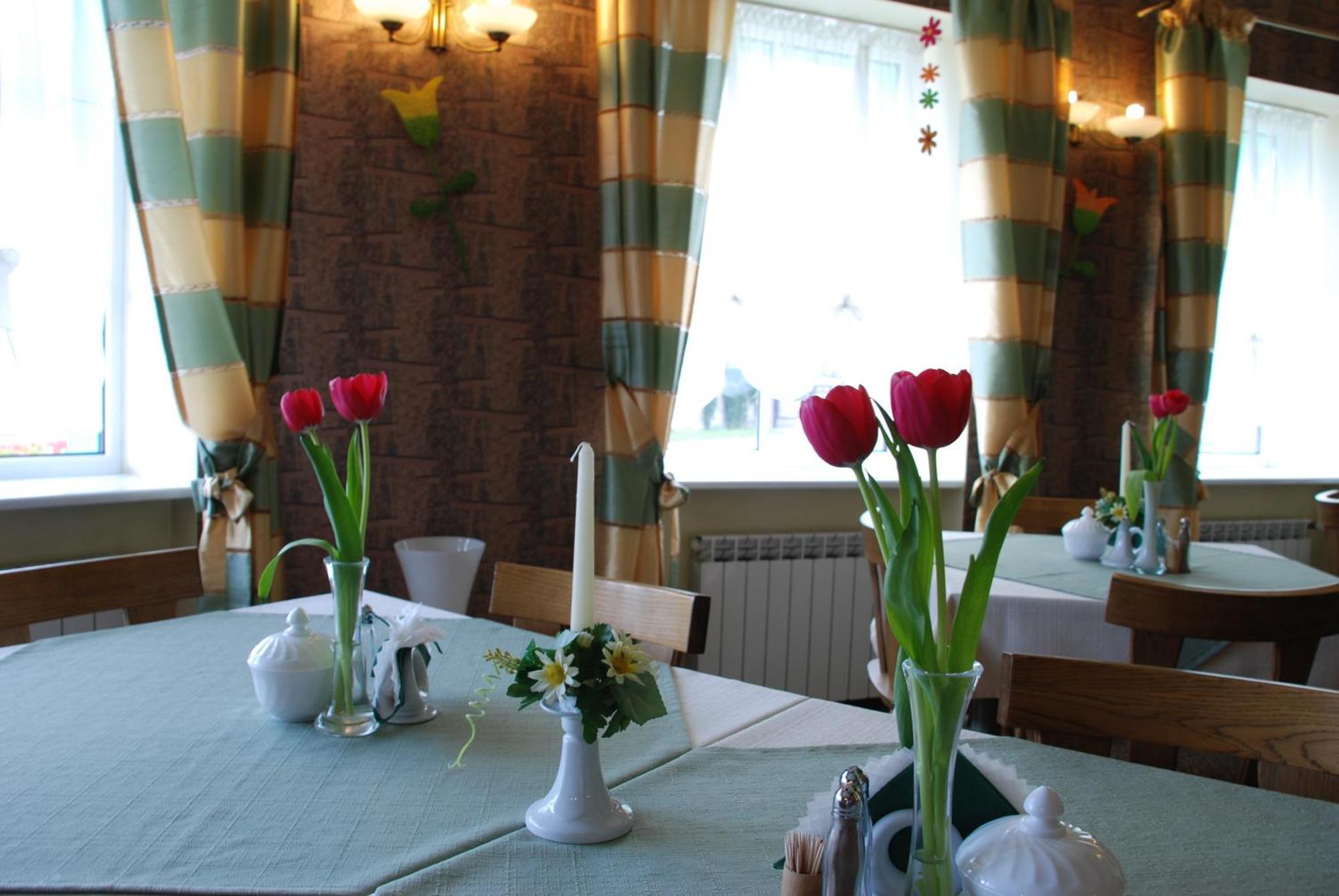 Hotel Alicja Lodź Bagian luar foto