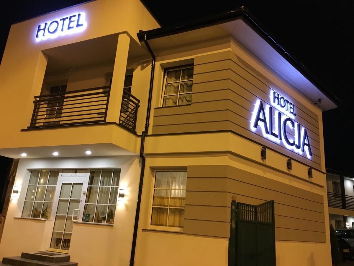 Hotel Alicja Lodź Bagian luar foto